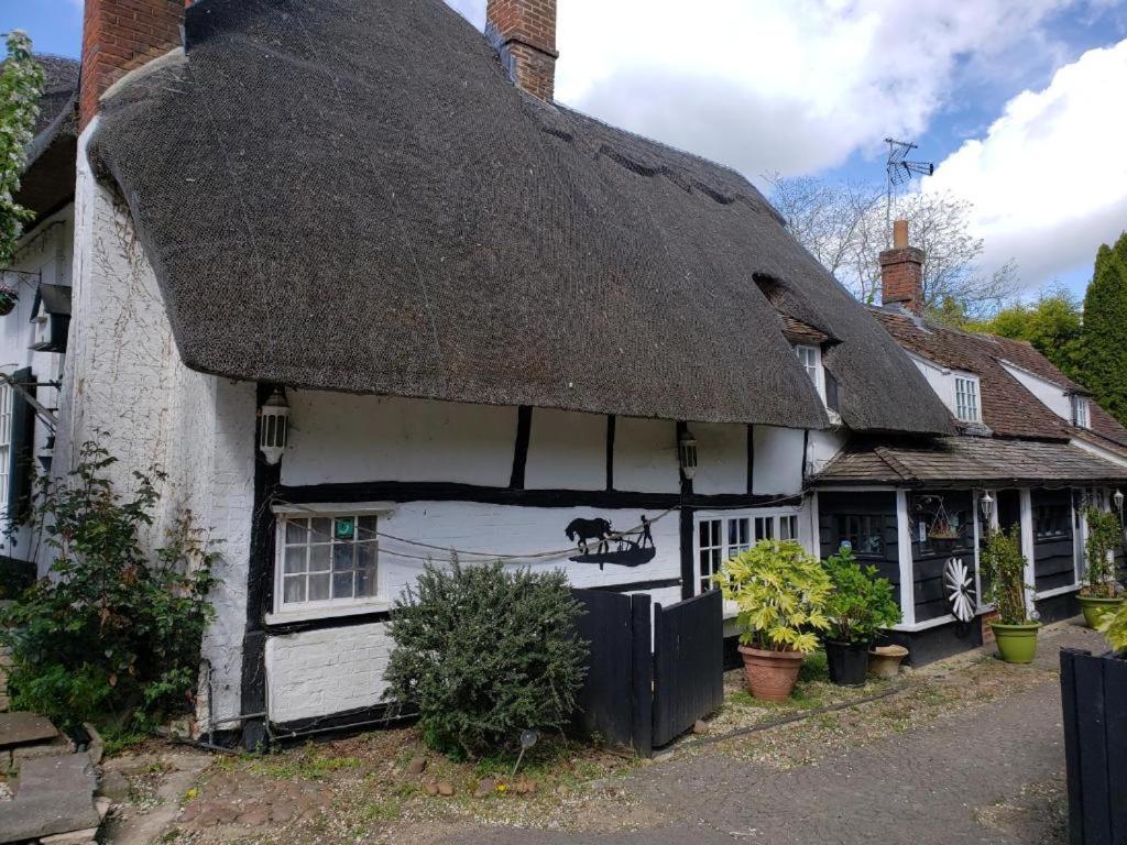 Abingplough House Acomodação com café da manhã Abingdon-on-Thames Exterior foto